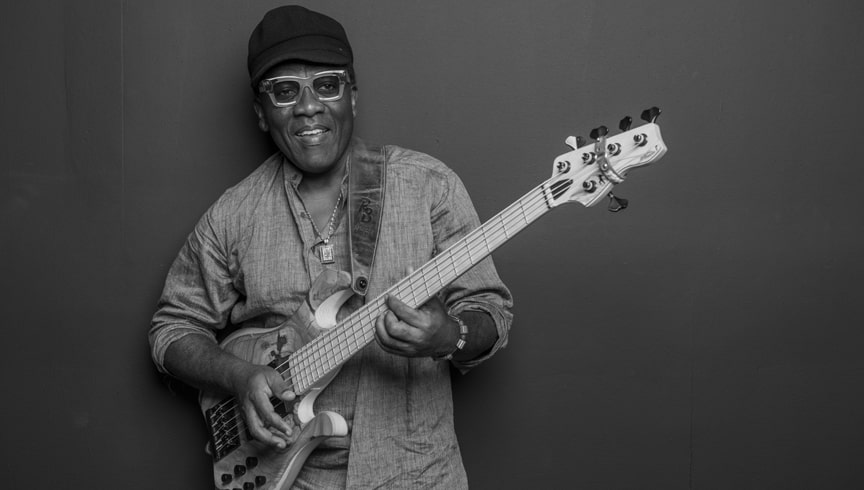 Media Gallery 2 Richard Bona Min