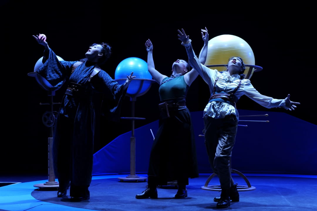 Tales of the Sun & Moon performance