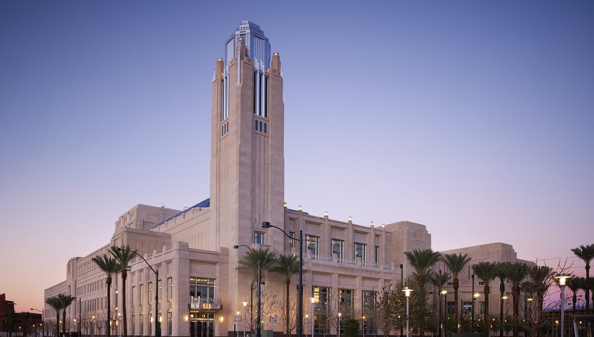 Exterior photo of The Smith Center during sunset.